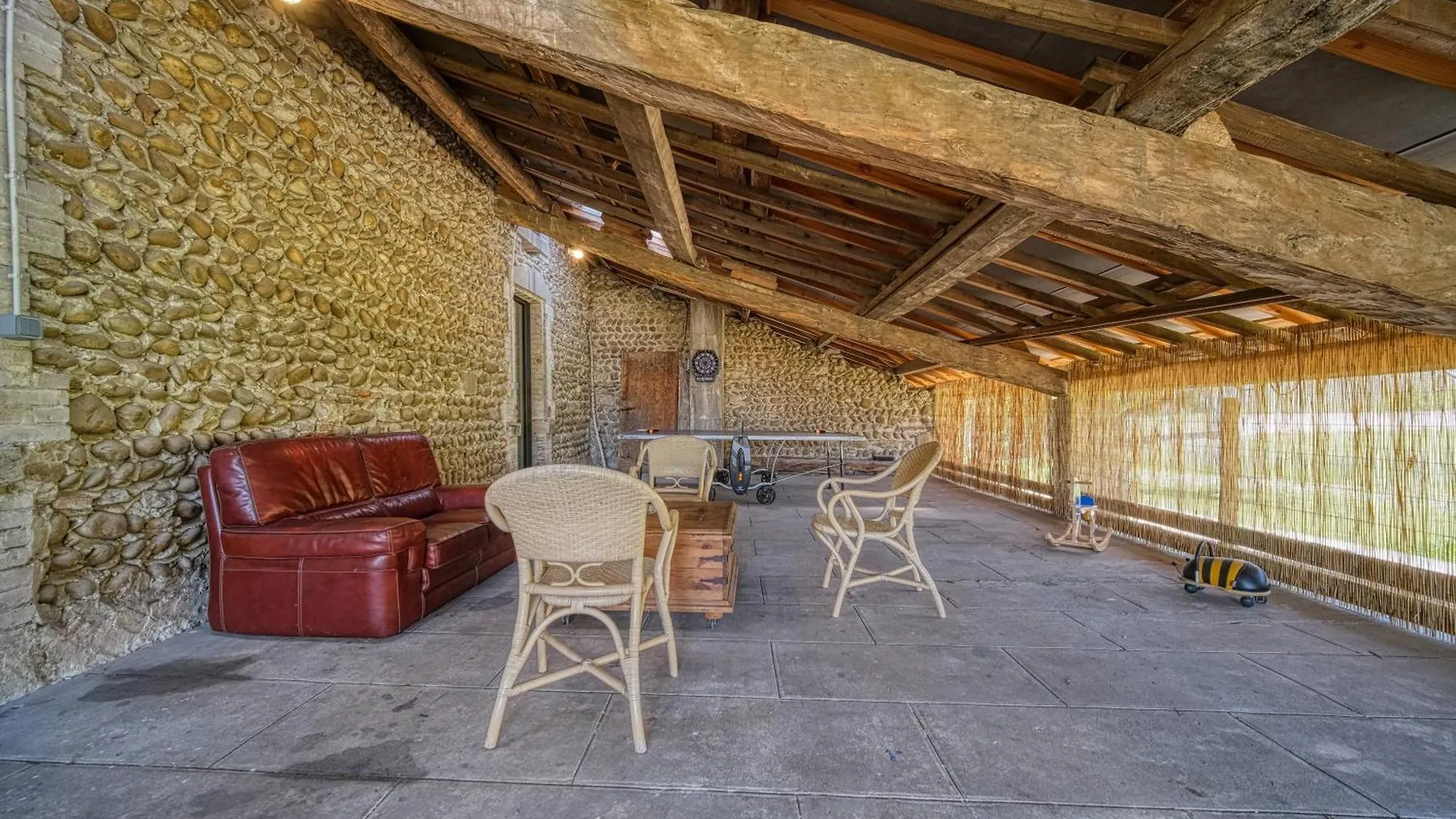 Maison Michonieres - Gite 3 Etoiles - 8 Personnes Miribel  0*, Miribel (Drome) France