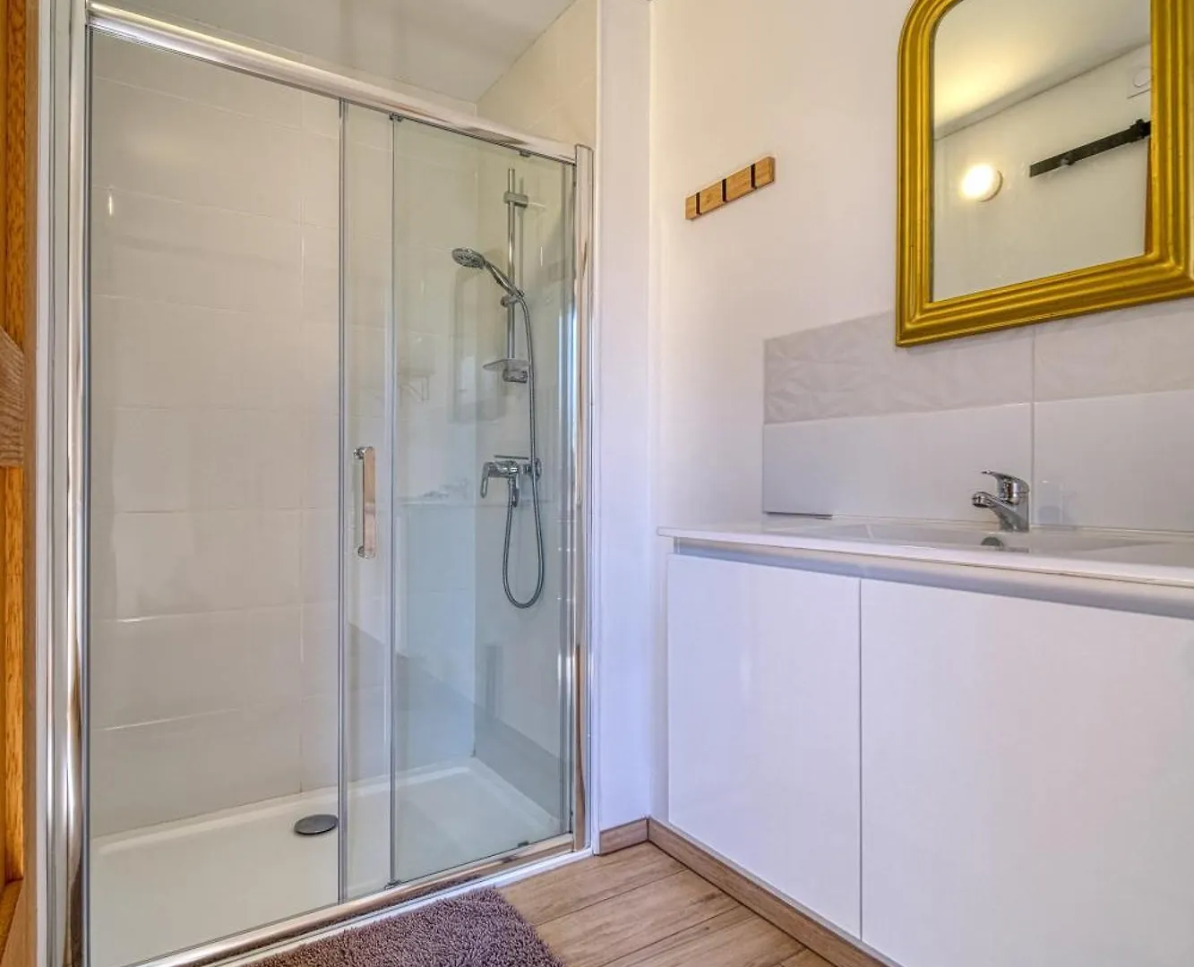 Holiday home Maison Michonieres - Gite 3 Etoiles - 8 Personnes Miribel  France